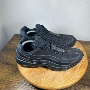 Nike Air Max 95 Triple Black Essential Mens Size 12 Shoes 609048-092